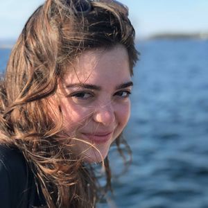 Meet your Posher, Isabel